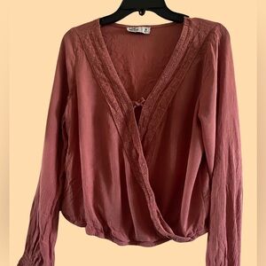 🩷HOLLISTER- Long Sleeve Stylish Wrap Blouse, Size:M